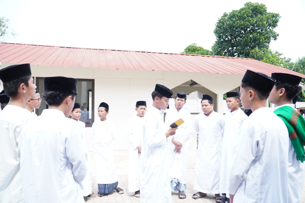 Peran Penting Yatim-Dhuafa Penghafal Qur'an dalam Masyarakat