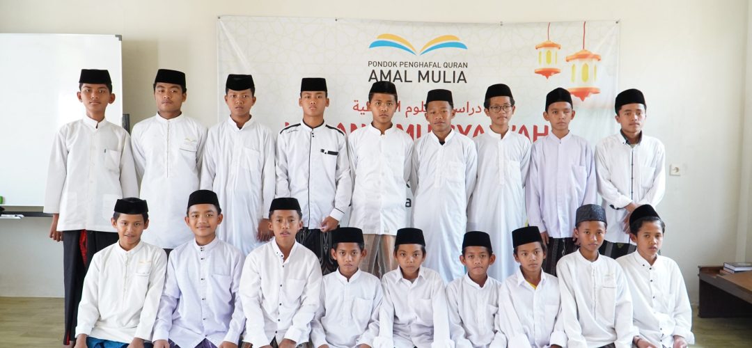 Peran Orang Tua Asuh dalam Mendukung Yatim-Dhuafa